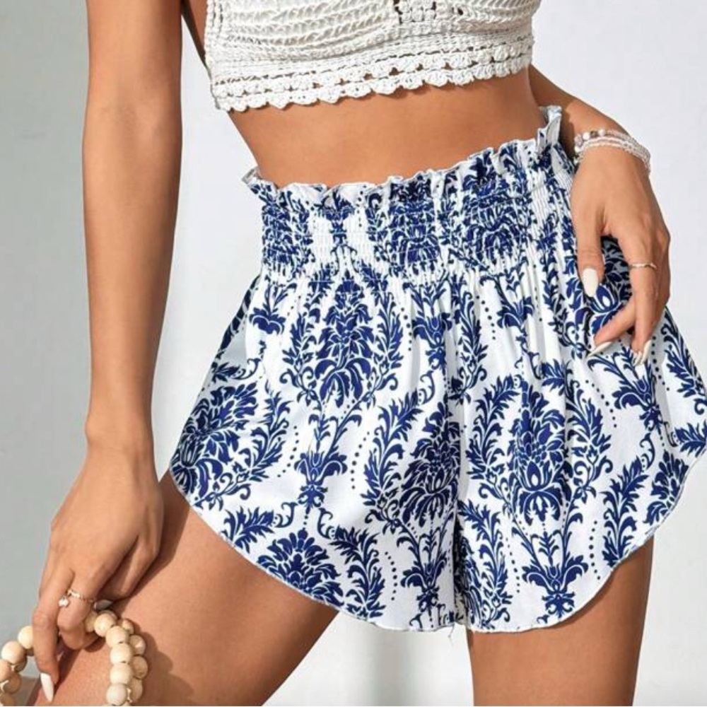 Woman’s High Waisted Shorts
